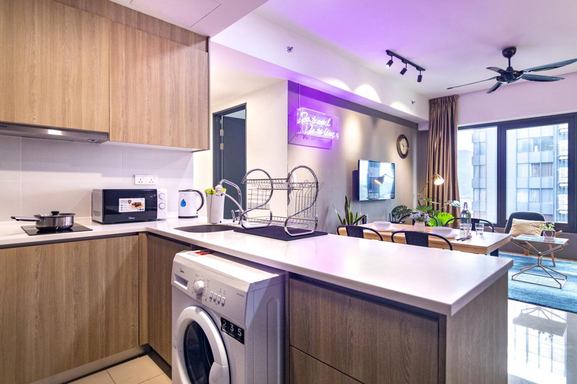 Tropicana 218 X Airlevate Suites جورج تاون الغرفة الصورة